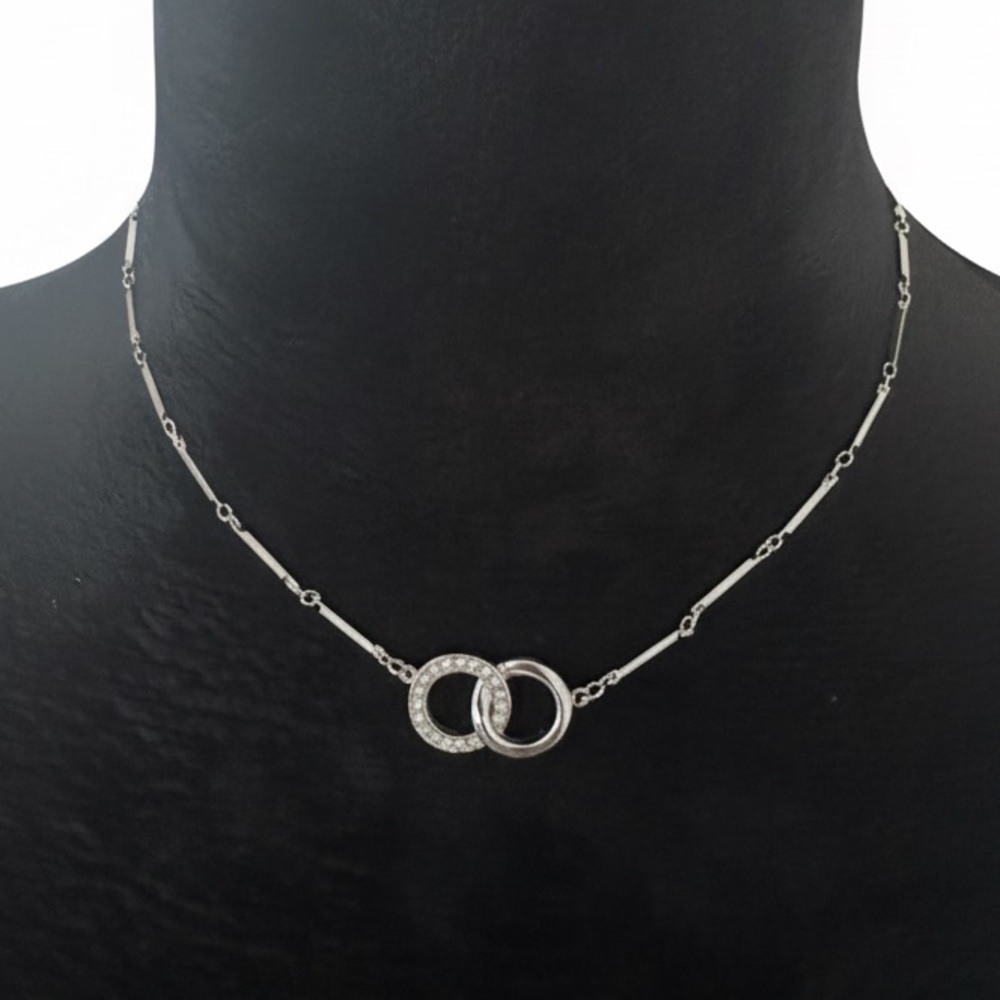 Silver Interlocking Circle Necklace - Picture 4 of 5